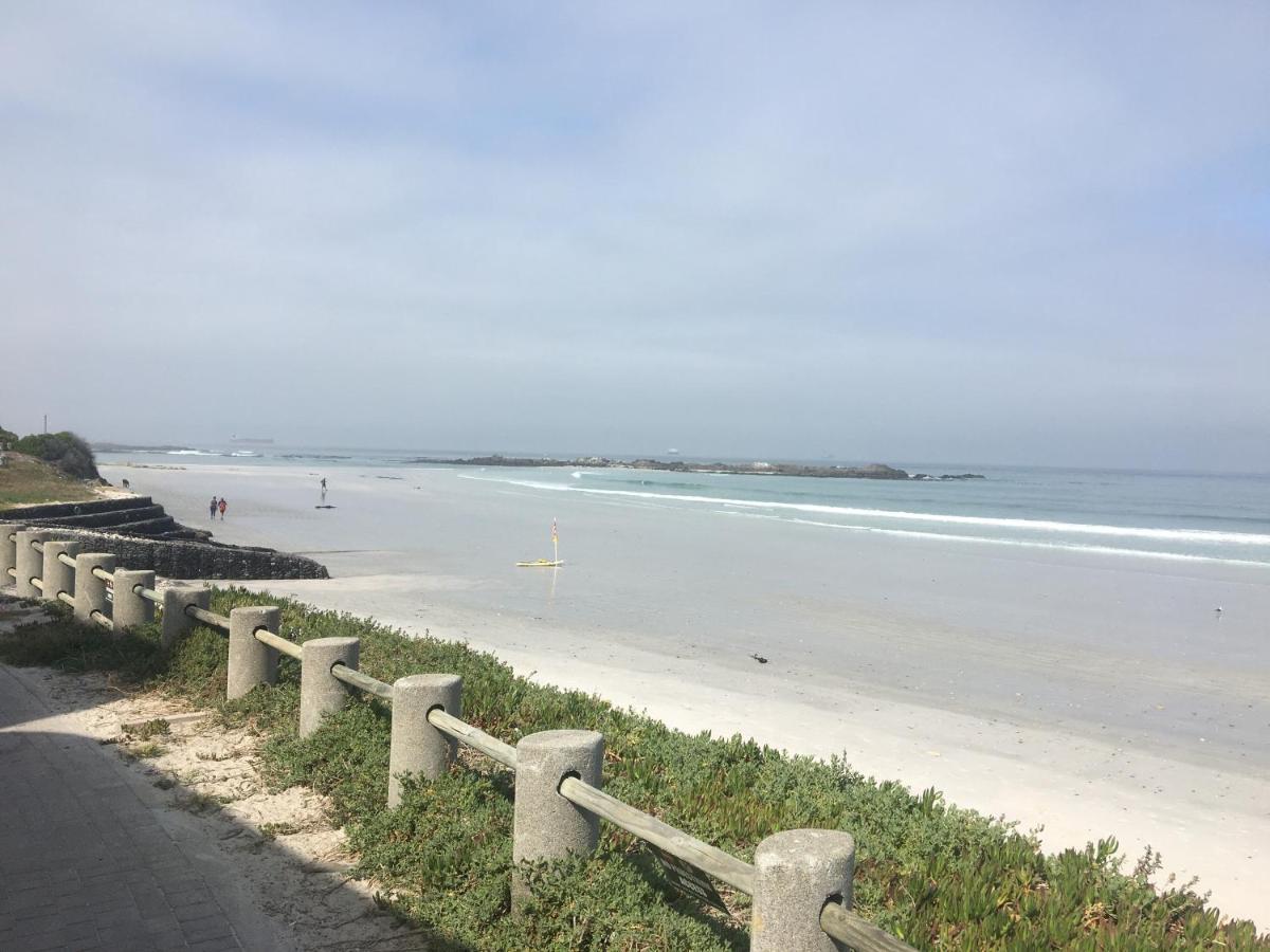 2Whitewaters Bloubergstrand Homestay Экстерьер фото