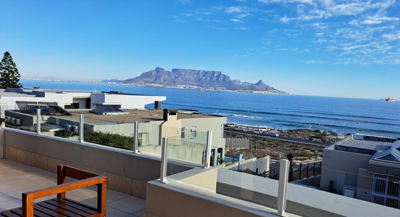 2Whitewaters Bloubergstrand Homestay Экстерьер фото